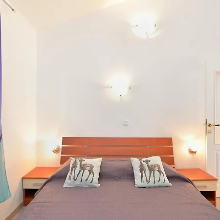 Fuer 3 Personen Ca 30 Qm In Fazana, Istrien Istrische Riviera